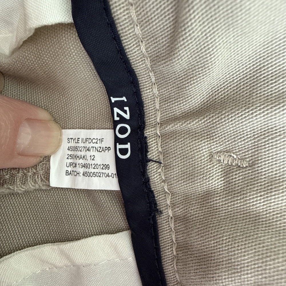 Izod Kids School Uniform Flat Front Adjustable Waist Easy Care Khaki Size 12 New - Picture 5 of 6